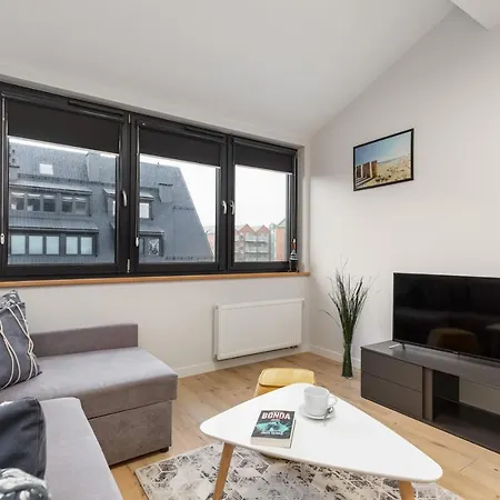 Lägenhetshotell Kolo Brzegu By Renters