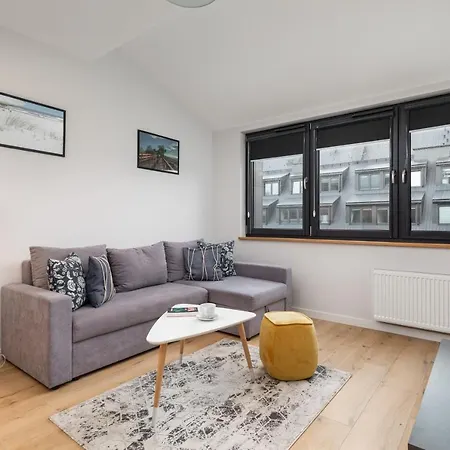 Kolo Brzegu By Renters * Kołobrzeg