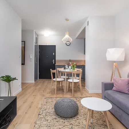 Kolo Brzegu By Renters Lägenhetshotell *