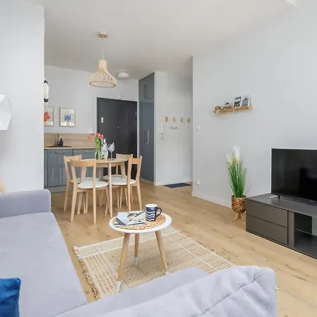 Kolo Brzegu By Renters *