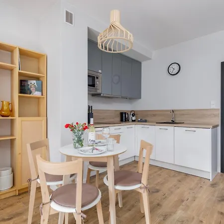 Lägenhetshotell Kolo Brzegu By Renters *