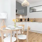Kolo Brzegu By Renters شقة فندقية كولوبرزيغ