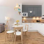 Kolo Brzegu By Renters 3* Колобжег