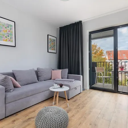 Aparthotel Kolo Brzegu By Renters 3*
