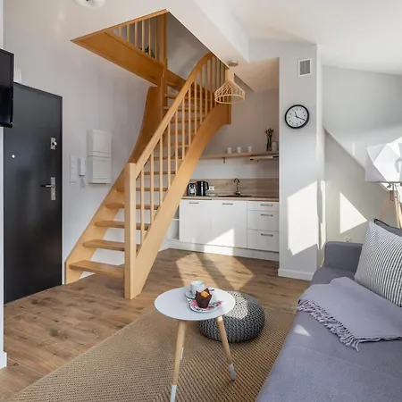 Kolo Brzegu By Renters Aparthotel 3*