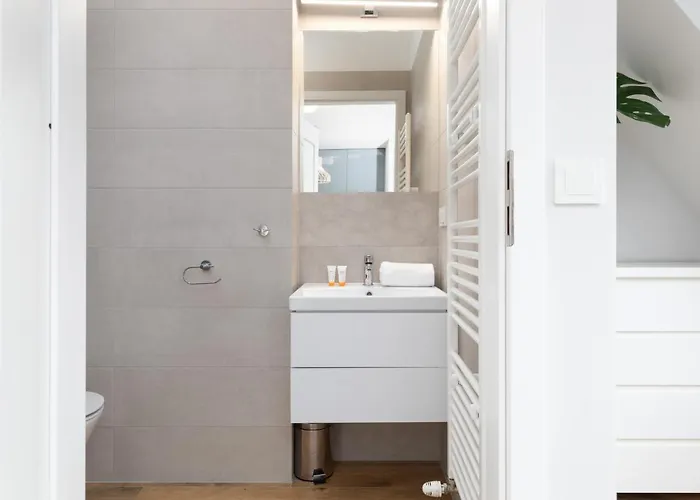 Aparthotel Kolo Brzegu By Renters Kolobrzeg